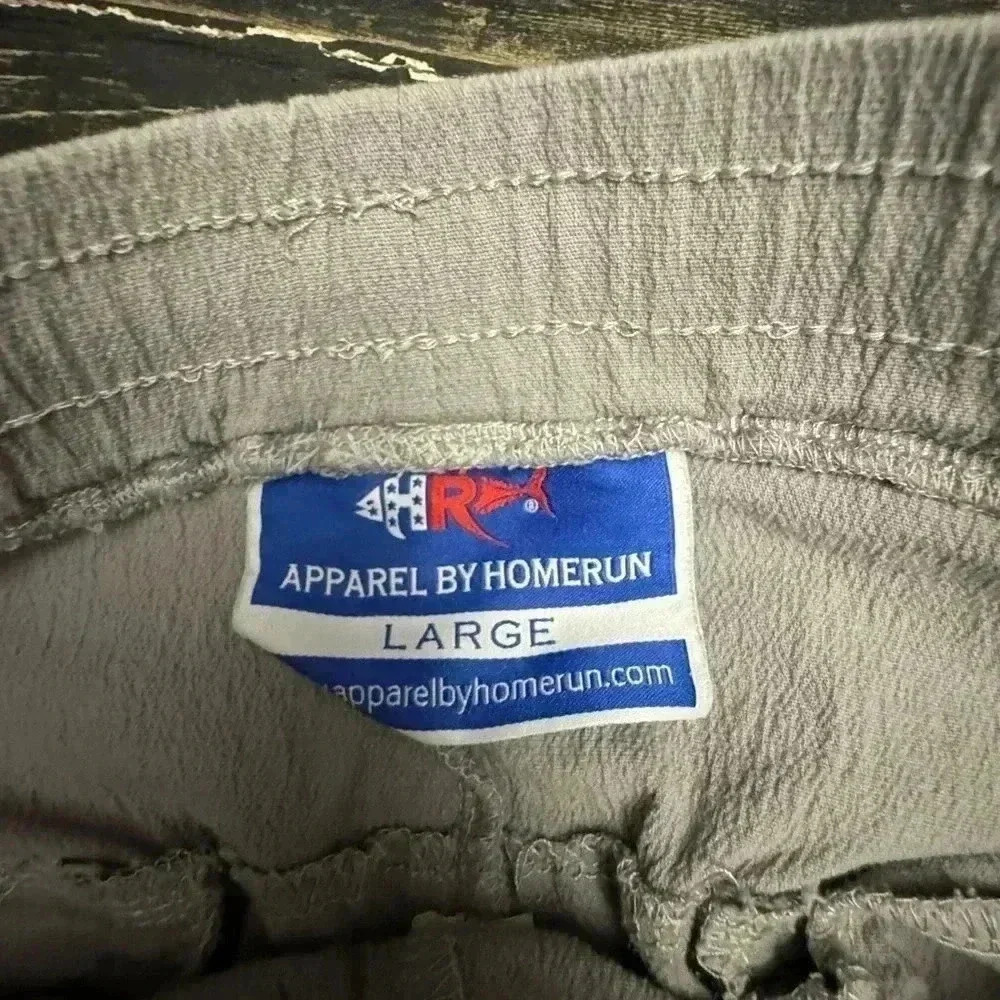 APPAREL BY HOMERUN MENS GREY SHORTS SIZE LARGE - Picture 2 of 3